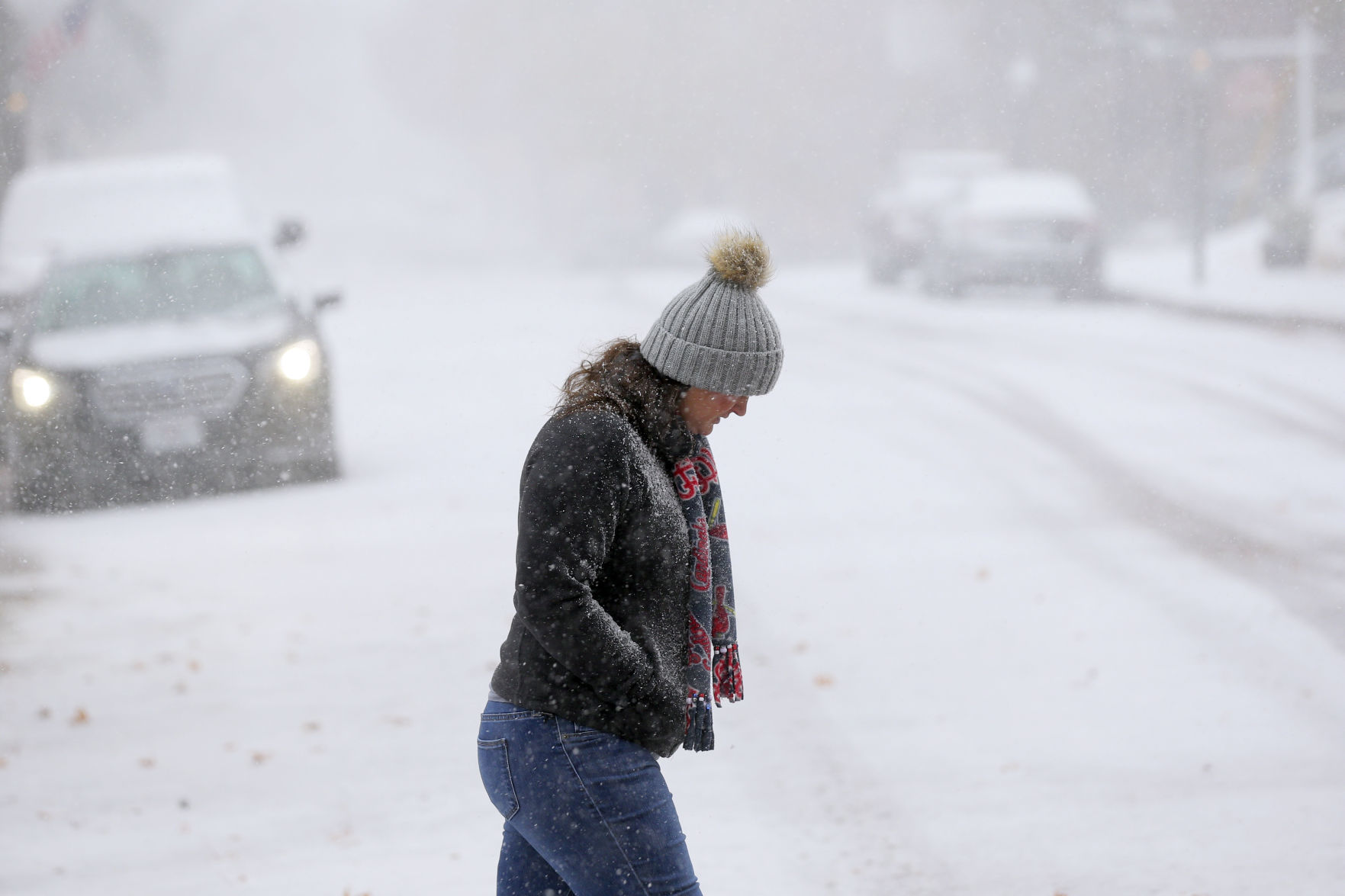 Snow hits St. Louis region